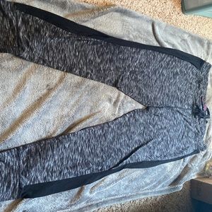 Large (11-13) sweatpants